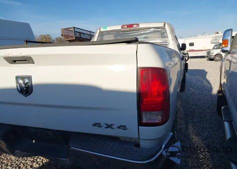 2014 Ram 2500 Tradesman z USA, uszkodzony, nr VIN 3C6TR5HT1EG154919